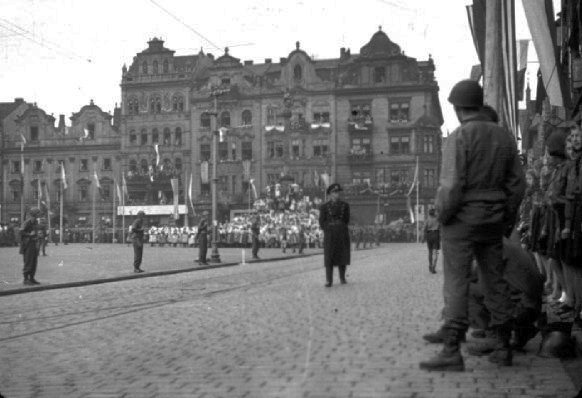Parade - Pilsen, Czech, 15 Jun 45