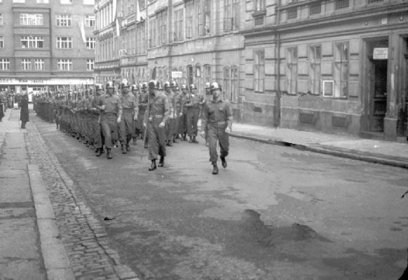 Parade - Pilsen, Czech, 15 Jun 45